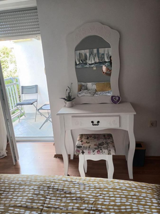 Lola Apartma